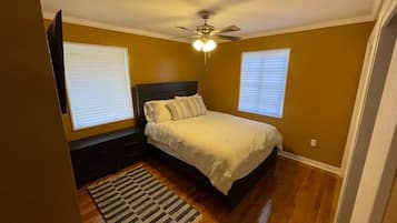 4 makuuhuonetta, Wi-Fi, vuodevaatteet