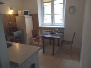 Microwave, oven, stovetop