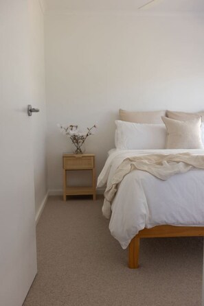 3 bedrooms, iron/ironing board, travel cot, WiFi