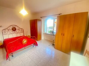 1 bedroom, iron/ironing board, bed sheets