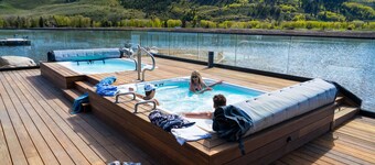 Pika Point - 1BR Casita, Mountain Views, Backs to National Forest