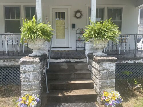 The Yellow Door Cottage