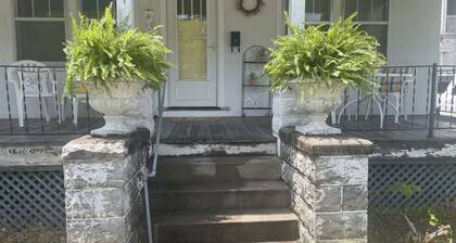 The Yellow Door Cottage