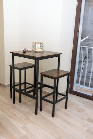 Deluxe Double Room, Balcony, City View | Free minibar, in-room safe, blackout drapes, soundproofing