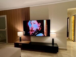 Interior - Elegant apartment in beautiful Compound in New Cairo with 3-bedroom AC (new cairo)