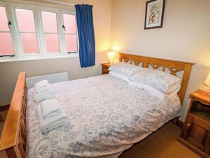 3 bedrooms, individually decorated, individually furnished, free WiFi - Coachman's Cottage (Ipswich)