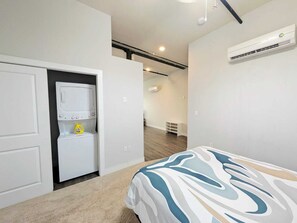 1 chambre, bureau, fer et planche Ă repasser, accĂšs au Wi-Fi (inclus)