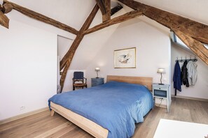 4 Schlafzimmer, Bügeleisen/Bügelbrett, Reisekinderbett, kostenloses WLAN