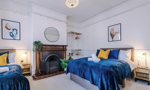 5 chambres, fer et planche à repasser, Wi-Fi gratuit, draps fournis