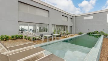 Apartamento básico | Piscina | Piscina externa