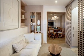 Apartment | 1 bedroom - Bairro Alto Rooftop With Balcony AND View (Lisbon)