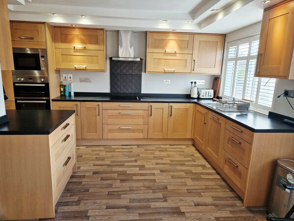 Microwave, oven, stovetop