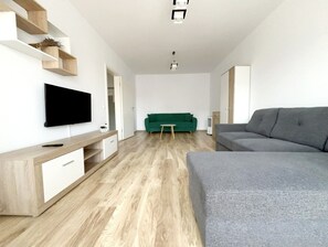Family Apartment, Mountain View