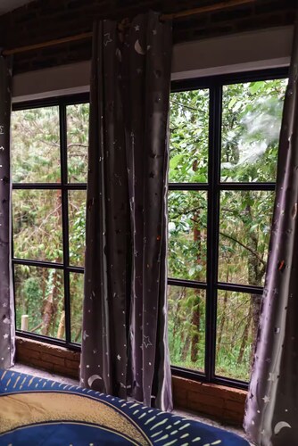 Find Your Perfect Mountain Retreat at House Moon