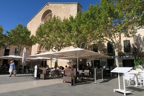 Restauration en plein air