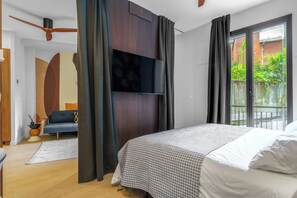 1 多间卧室、熨斗/熨衣板、上网接入、床单