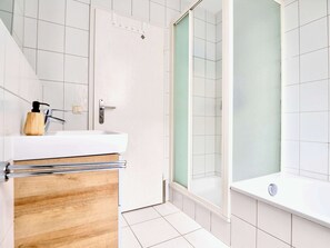 Nicht klassifiziertes Bild, 2 von 15, Schaltfläche