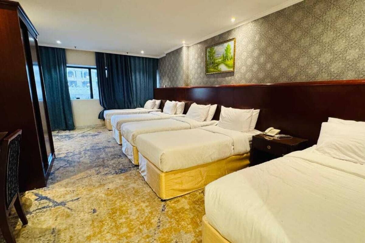 Dreibettzimmer