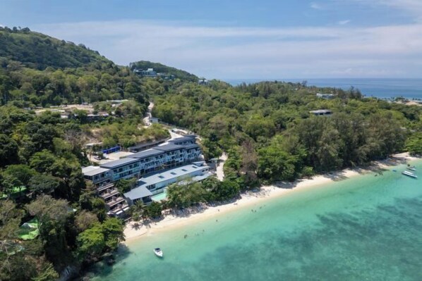 Private beach nearby - The Hideout Beachfront (Phuket)