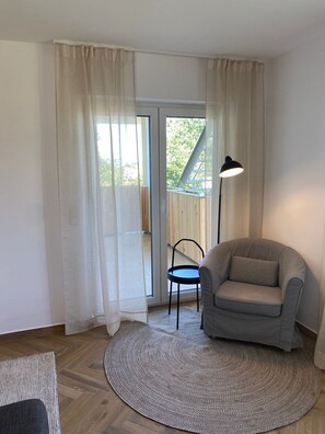 Living area - 75 sqm I box-spring bed I garden I luxury bathroom (Spalt)