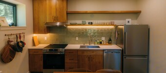 New Build Lakefront Cabin w/Sauna, Wood Stove, Canoe/Paddleboards