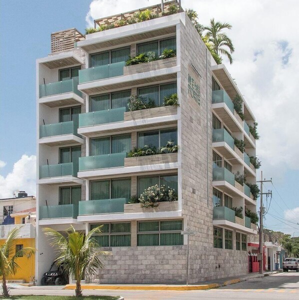 Fachada de la propiedad