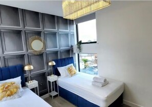 2 bedrooms, iron/ironing board, free WiFi, bed sheets