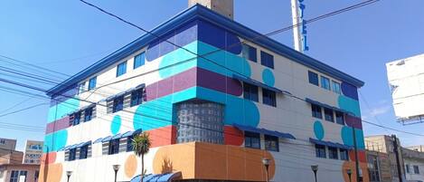 Mặt tiền nơi lưu trú