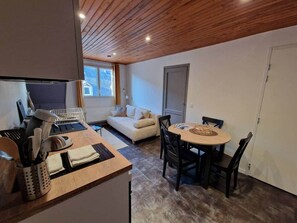 Interior - Monné ✦ T2 cosy attic ✦ Bagnères center (Bagnères-de-Bigorre)