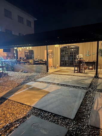 Fachada de la propiedad