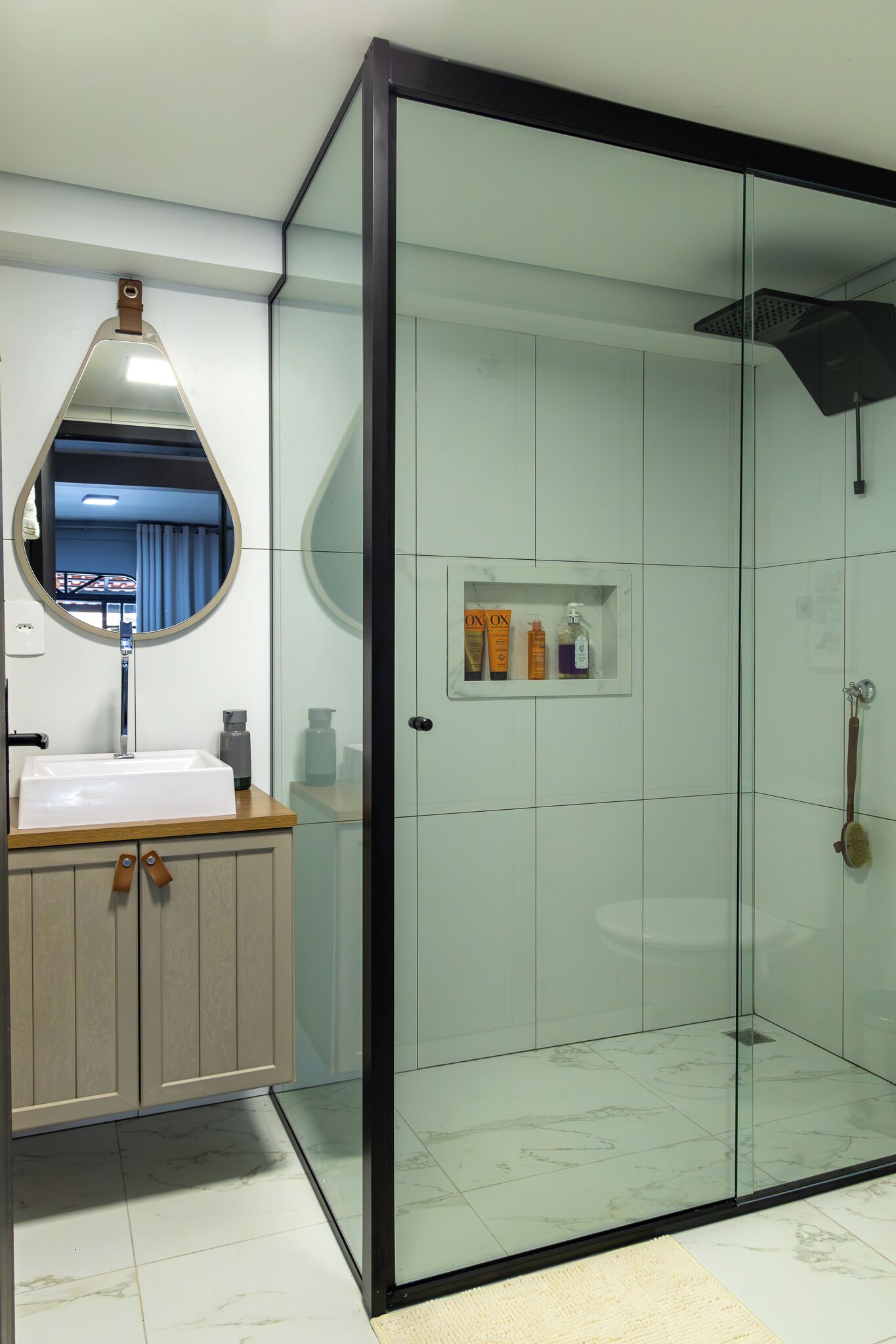 Quarto casal luxo, 1 cama Queen | Wi-Fi de cortesia