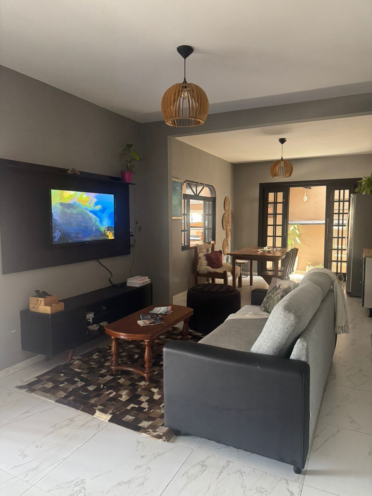 Quarto casal luxo, 1 cama Queen | Área de estar