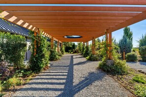 Property grounds - Concetta`s Suite - Private 10 Acre Vineyard (Walla Walla)