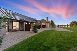 Exterior - Concetta`s Suite - Private 10 Acre Vineyard (Walla Walla)