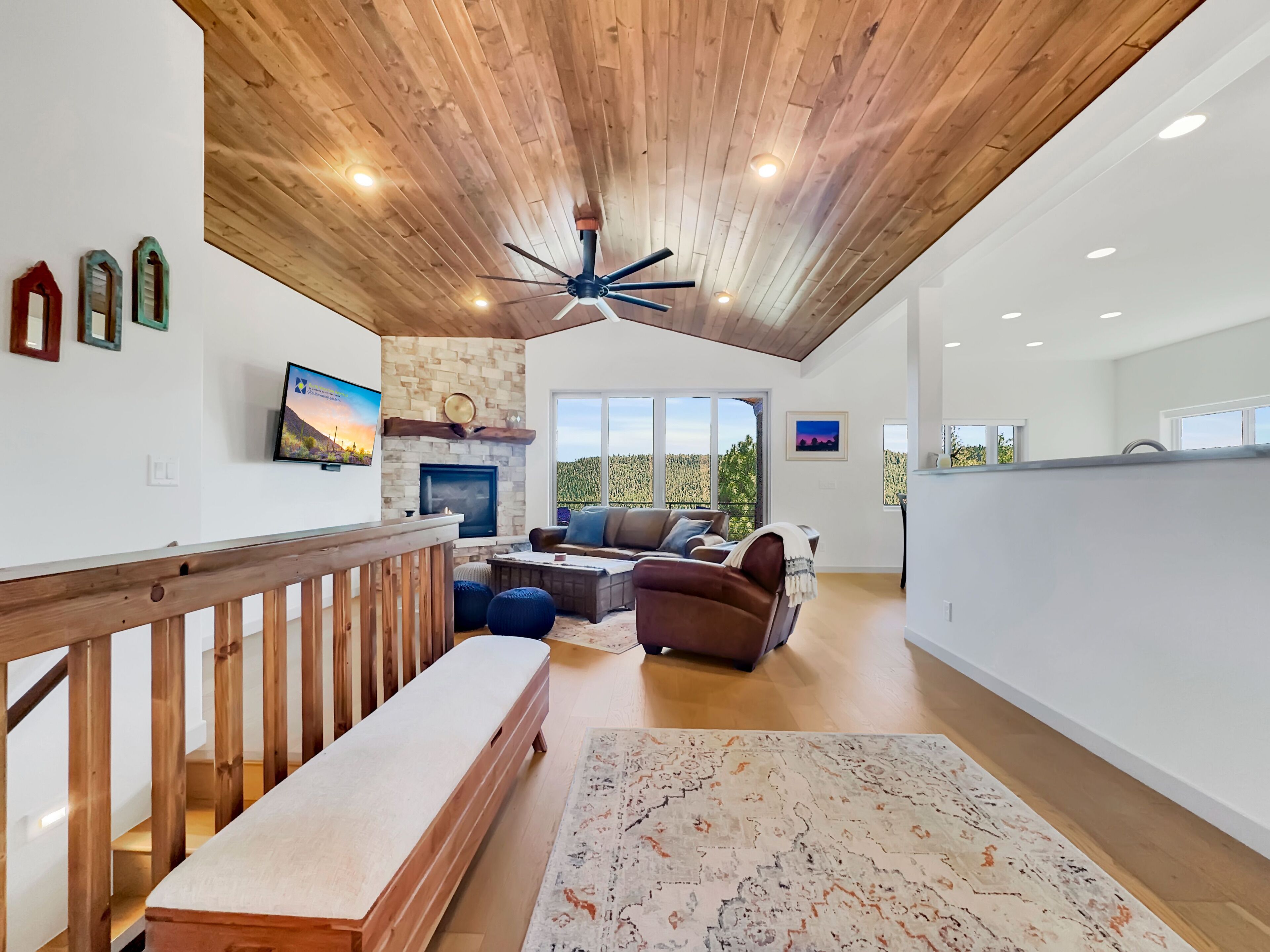 House, Berbilang Katil, Hot Tub, Mountain View (Tomahawk Strawberry) | Ruang tamu