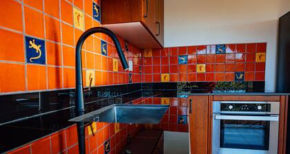 Sunset View Apartment Jamanota