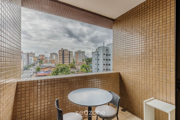 Apartamento básico | Opções para refeição ao ar livre