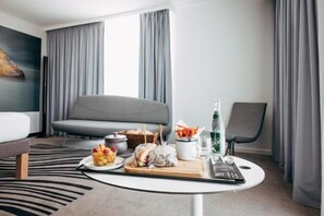 Cots/infant beds - Novotel Paris Coeur d'Orly Airport (Paray-Vieille-Poste)