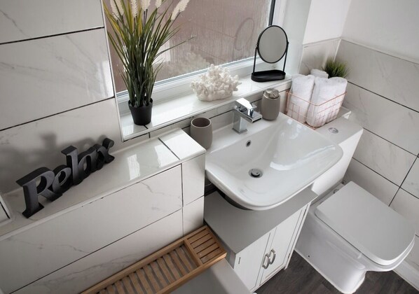 Towels, soap, toilet paper