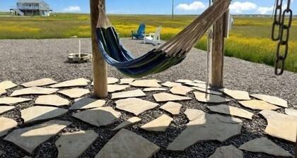 Breathtaking views! Serene Coastal Cottage in West Creek, minutes from LBI