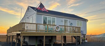 Breathtaking views!   Serene Coastal Cottage in West Creek, minutes from LBI