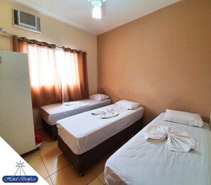 Chambre triple, Plusieurs lits | Accès au Wi-Fi (inclus)