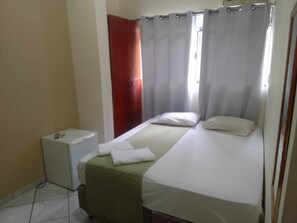 雙人房, 1 張標準雙人床 | 免費 Wi-Fi