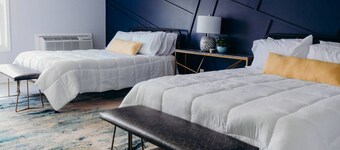 The Dale Hollow Room, Lakeside Inn at Dale Hollow