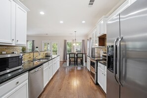 Fridge, microwave, oven, stovetop - Luxe McCalla Family Home with Game Room & Yard! (McCalla)