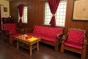 Room - Bimal Farm Home Stay (Koroli)