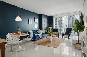 Suite Exclusive, vue ville | Coin séjour