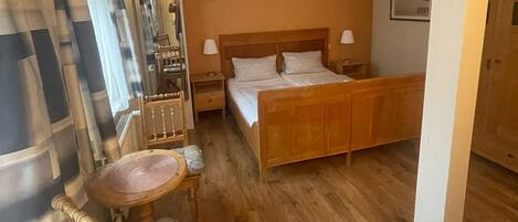 4 chambres, Wi-Fi, draps fournis