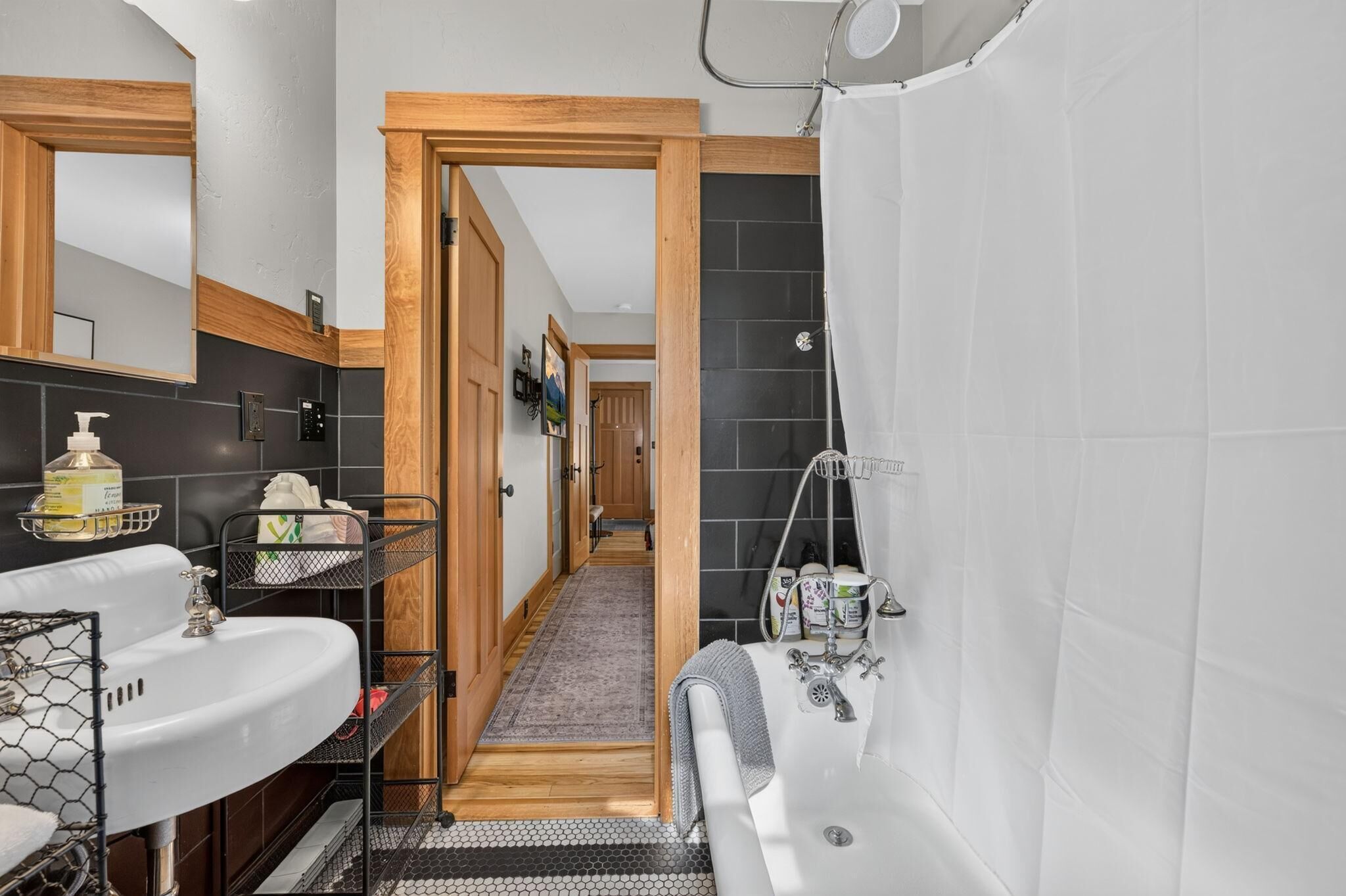 Hair dryer, towels