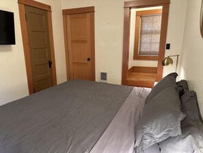 1 Schlafzimmer, Schreibtisch, Bügeleisen/Bügelbrett, kostenloses WLAN